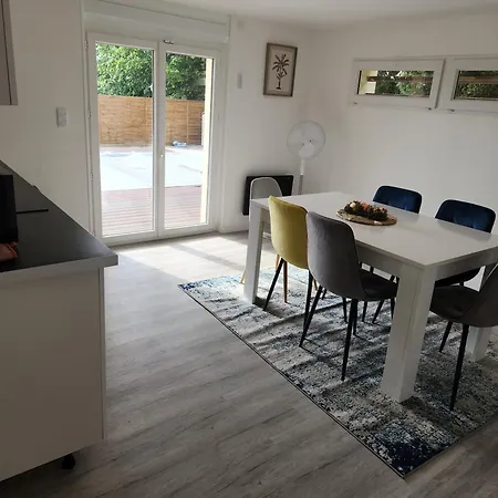 Holiday home Maison Zen 2 *